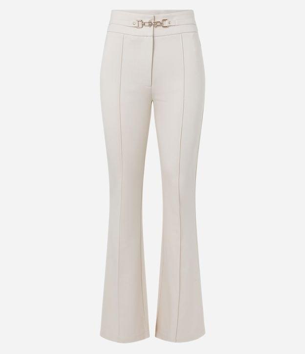 Calça Flare em Ponto Roma com Detalhe em Metal no Cós - 2