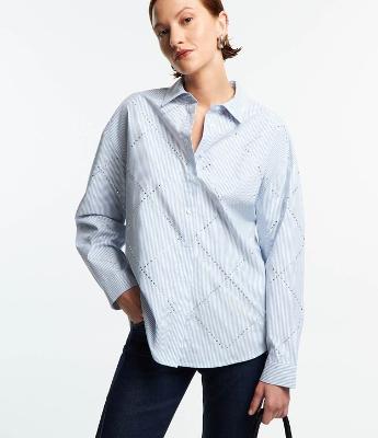 Camisa Alongada em Tricoline com Chattons Aplicados