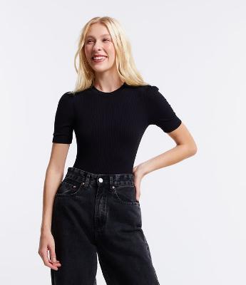 Body Canelado em Ribana com Manga Curta Bufante