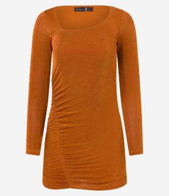 Vestido Curto com Decote Assimétrico e Franzido