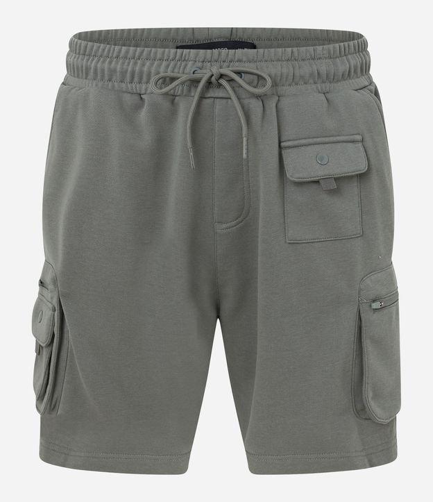 Bermuda Cargo em Moletom com Amarração na Cintura e Bolsos Táticos - 1