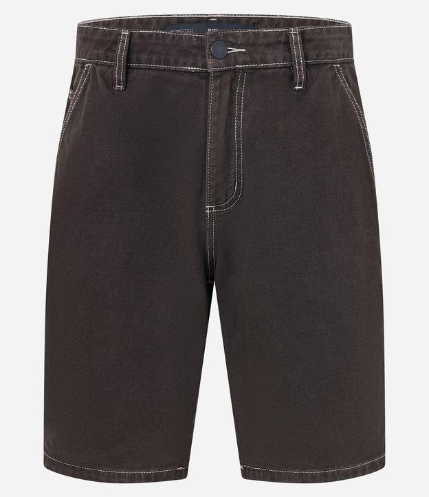 Bermuda Slim em Sarja com Pespontos Contrastantes e Laterais Triplas - 2