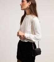 Blusa em Chiffon Texturizada com Gola Alta e Manga Bufante - 1