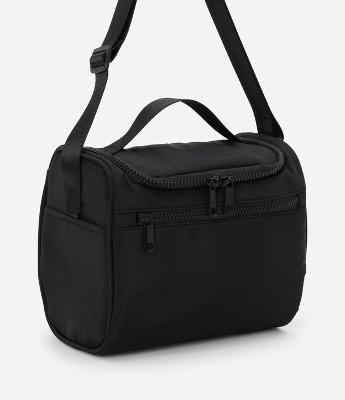 Lancheira com Bolsos e Alças Duplas
