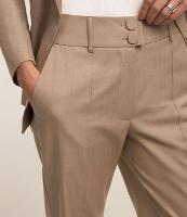 Calça Reta Alfaiatada com Fechamento Frontal no Cós - 3