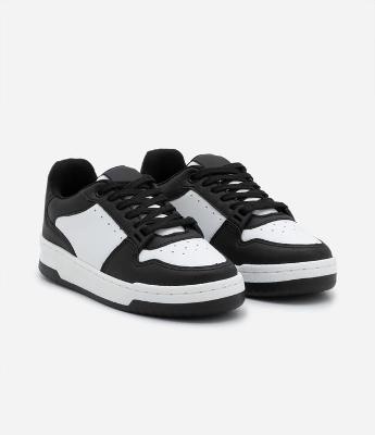 Tênis Street Infantil em PU com Recortes - Tam 28 ao 35