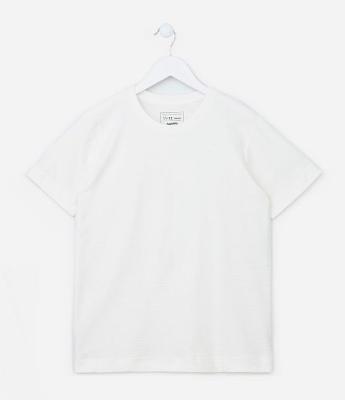 Camiseta Comfort Infantil Texturizada em Malha Flamê - Tam 5 a 14 anos