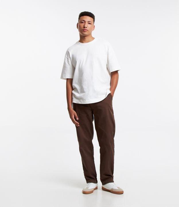 Calça Reta Loose em Sarja Cotelê com Bolsos - 1