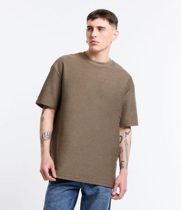 Camiseta Relaxed em Algodão com Leve Textura - 1