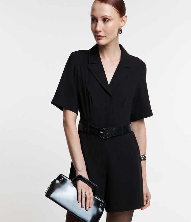 Macaquinho Alfaiatado com Cinto Fivela em PU - 1