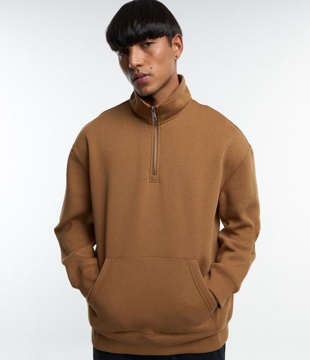 Blusão em Moletom com Gola Alta com Zíper e Bolso Canguru - 1