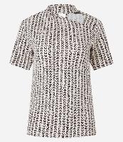 Blusa em Viscose com Gola Alta e Recorte Vazado - 2