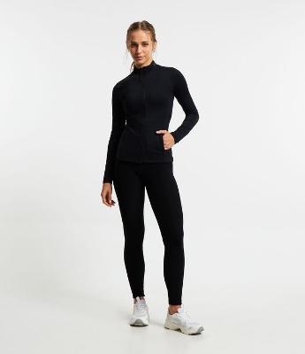 Jaqueta Esportiva em Microfibra com Bolsos e Golinha Alta