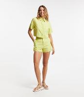 Short Curto em Viscose e Linho com Botão Forrado - 1