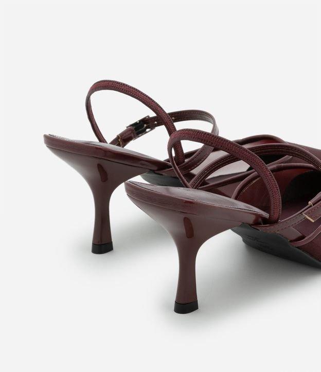 Sapato Scarpin Slingback com Recorte de Tela - 1