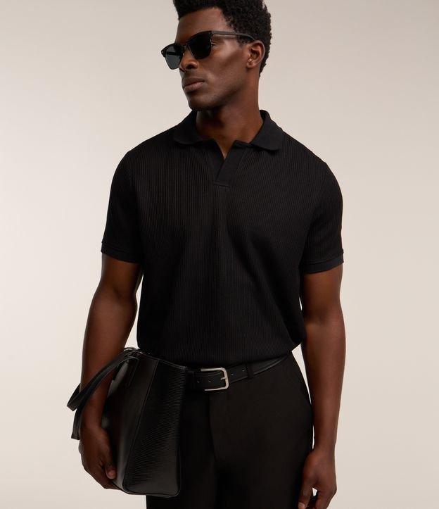 Camisa Polo com Gola Lapela sem Botão e Textura Canelada - 1