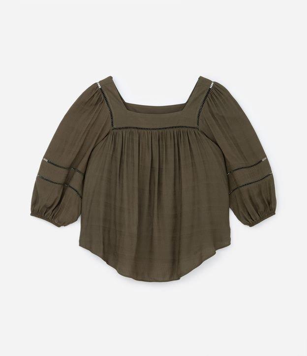 Blusa Manga 3/4 em Chalis com Entremeios Curve & Plus Size - 1