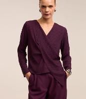 Blusa em Chiffon com Transpasse Frontal e Sobreposição com Ponta - 2