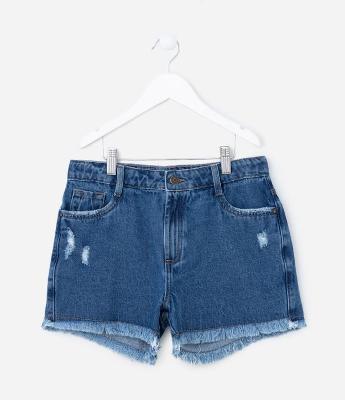 Short Infantil em Jeans com Puídos e Barra Desfiada - Tam 5 a 10 Anos