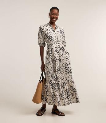 Vestido Midi em Viscolinho com Gola Lapela e Amarração na Cintura