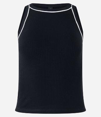 Regata em Ribana com Viés Contrastante