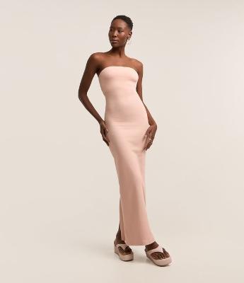 Vestido Tomara que Caia Midi em Ribana com Fenda nas Costas