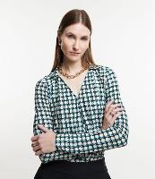 Blusa em Microfibra com Transpasse no Decote e Estampa Geométrica - 1