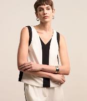 Blusa sem Manga em Crepe com Estampa Bloco de Cor - 1