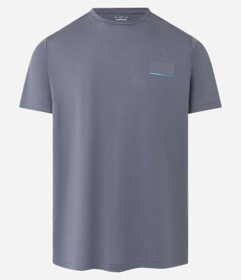 Camiseta Esportiva Tecnologia Dry com Lettering Vertical Earned