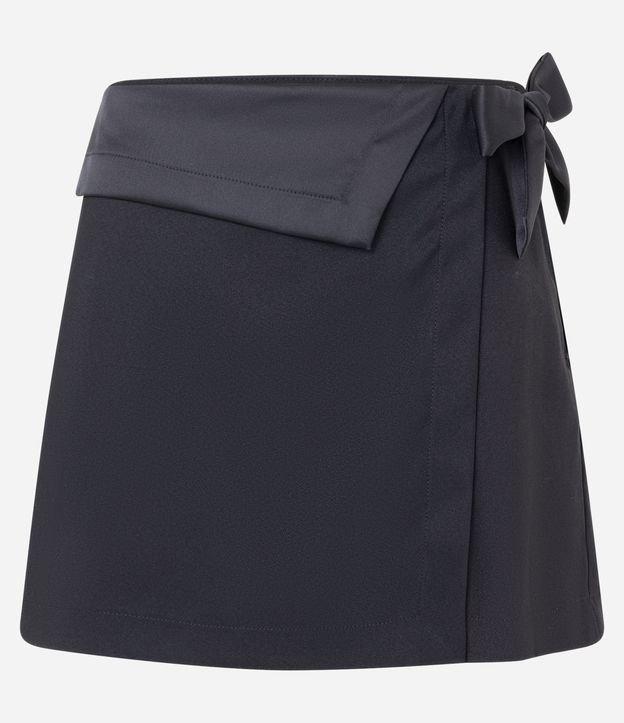 Short Saia Curto em Crepe com Pala em Cetim e Amarração - 1