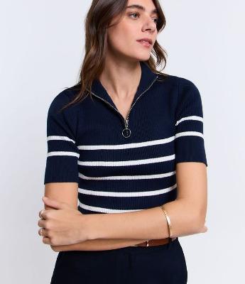 Blusa em Viscose com Golinha e Zíper Frontal