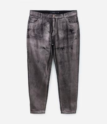 Calça Reta em Jeans Metalizado Curve & Plus Size