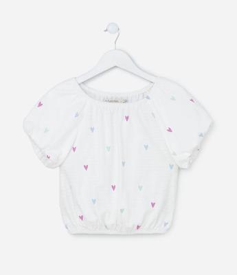 Blusa Cropped Infantil Texturizada com Manga Balonê e Estampa de Corações - Tem 5 a 14 anos