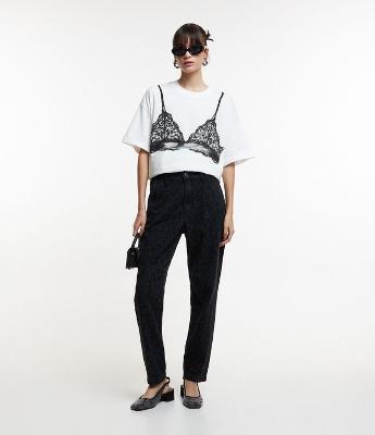 Camiseta Alongada em Algodão com Estampa Lingerie