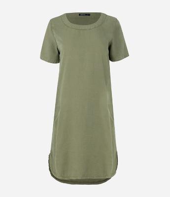 Vestido Curto em Sarja com Barra Arrendondada