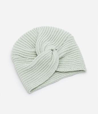 Gorro Infantil em Algodão com Torcidinho - Tam 0 a 18 Meses
