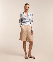 Camisa em Tecido Acetinado com Transpasse e Estampa Floral - 1