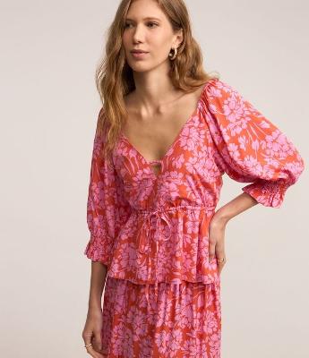 Blusa em Viscose com Amarração e Manga Bufante