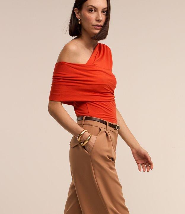 Blusa em Moletinho com Transpasse Frontal e Detalhe Franzido - 1