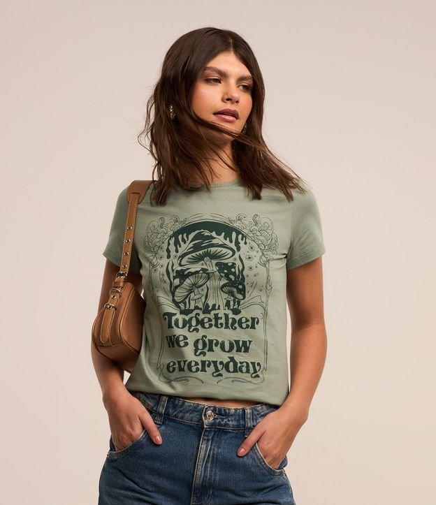 Camiseta Alongada em Algodão com Estampa de Cogumelos e Lettering - 1