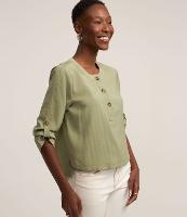 Blusa em Viscose com Abotoamento na Gola - 1