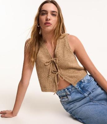 Blusa Colete em Tricô com Amarração
