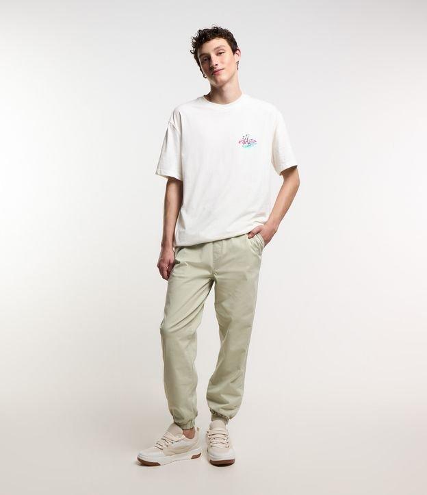 Calça Jogger em Sarja Estonada com Cós Elástico - 2
