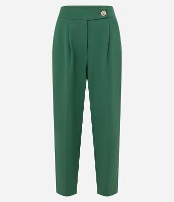 Calça Cenoura em Crepe com Pregas