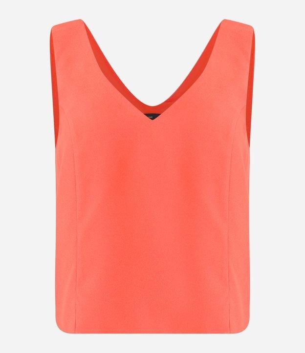 Blusa sem Manga em Crepe com Decote V e Pontas na Barra - 1