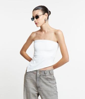 Blusa Tomara que Caia em Algodão com Abertura na Barra