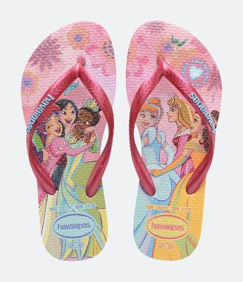 Chinelo Slim Infantil com Estampa de Princesas Havaianas - Tam 23 ao 36