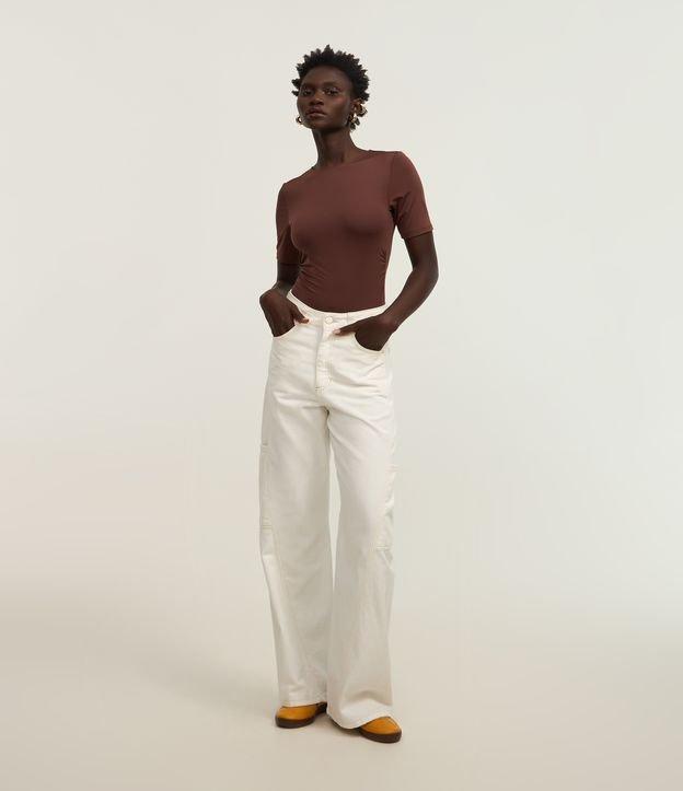 Calça WIde Leg Cintura Alta em Sarja com Recorte Transversal - 2