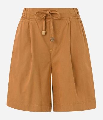Short Longo em Sarja com Pregas e Miçangas na Amarração