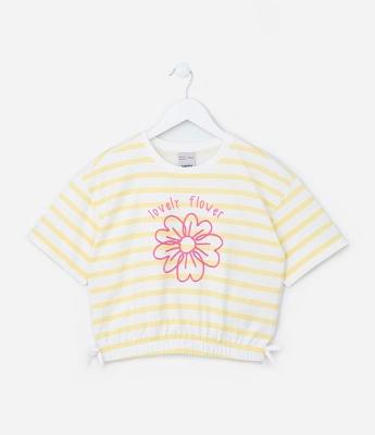 Blusa Infantil Listrada com Bordado de Flor e Lacinhos na Barra - Tam 5 a 14 Anos